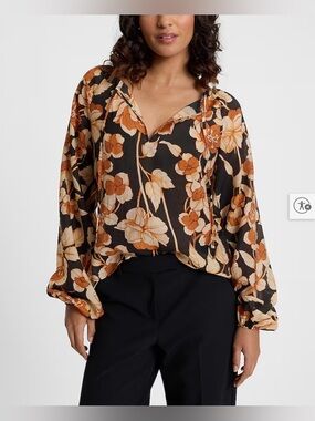 NWT Express Black Floral V Neck Tie-Front Blouse W/ Orange Cream Flowers